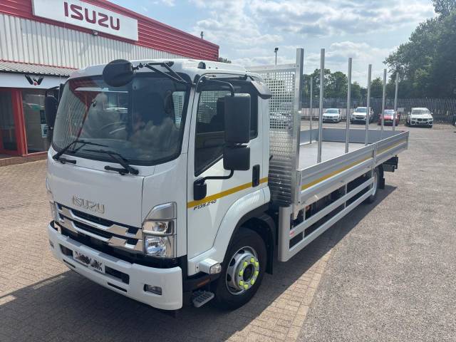 Isuzu Trucks F F135.240 Dropside Diesel White