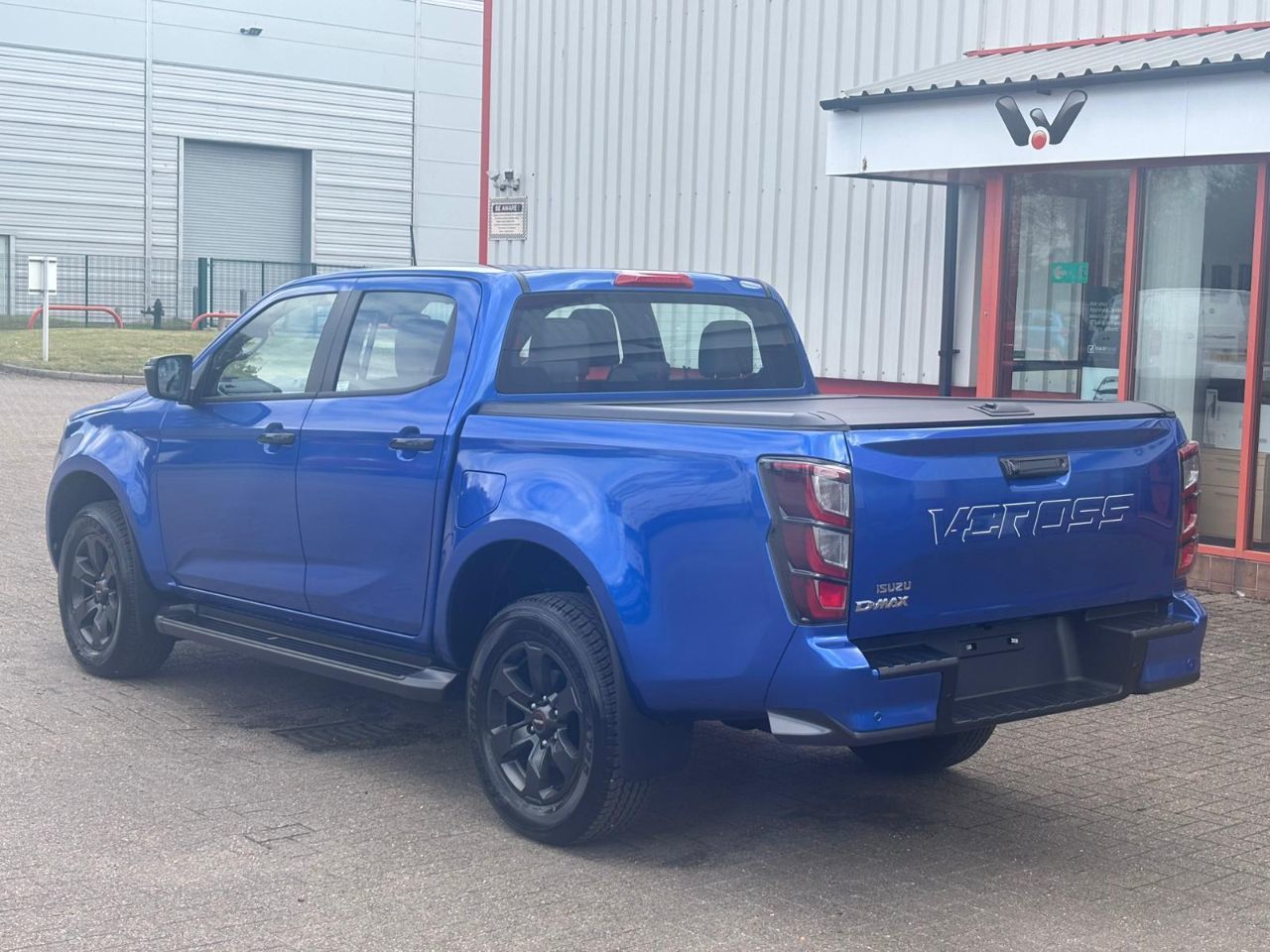 2025 Isuzu D-max