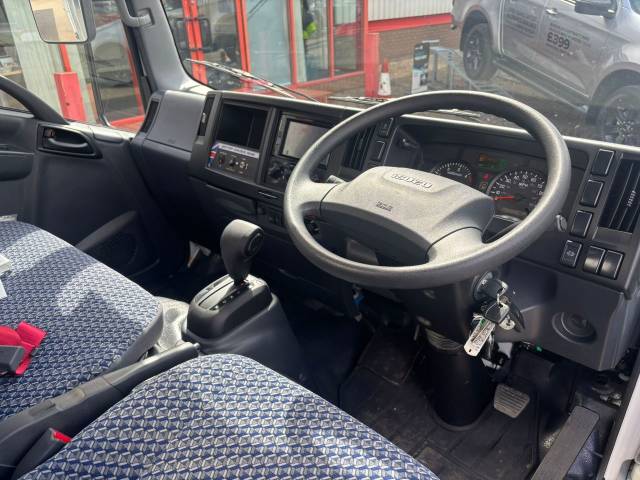 2025 Isuzu Grafter 1.9 N35.125T AUTO SWB TIPPER