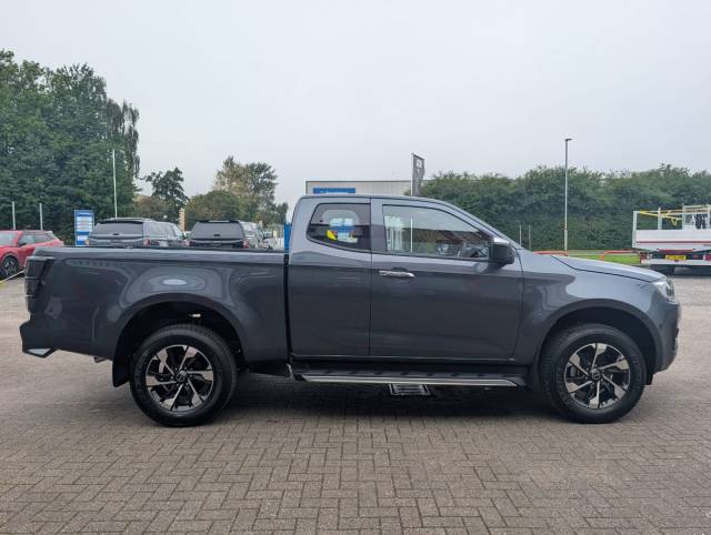 2027 Isuzu D-max 2.2 DL40 EXTENDED CAB AUTOMATIC