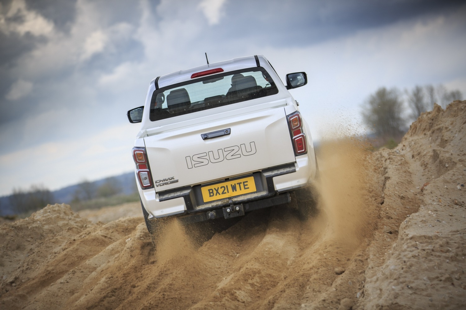 Isuzu D-Max wins ‘Best Pickup’ at recent awards ceremony